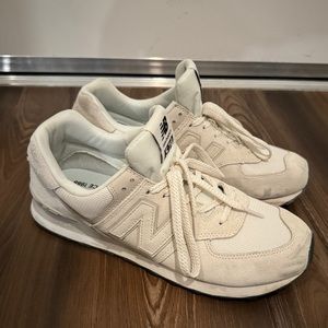 New Balance 574 Sneaker Size 10.5 Men’s 12 Women’s